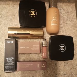 Gently Loved Makeup Bundle